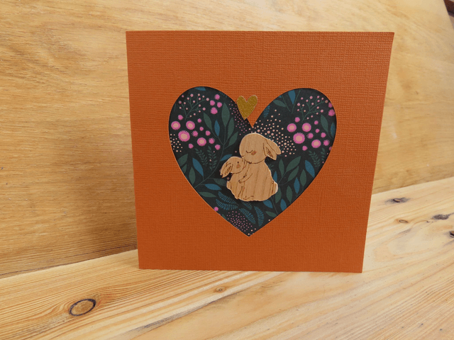Petites cartes en bois faites main