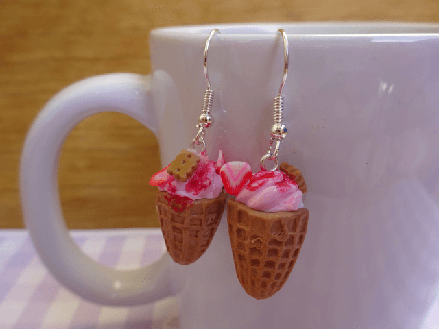 🍦 Glaces italiennes au coulis à la fraise et biscuit