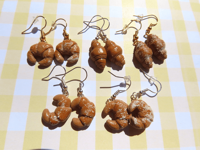 Boucles d'oreilles - Croissants demi lune à la farine