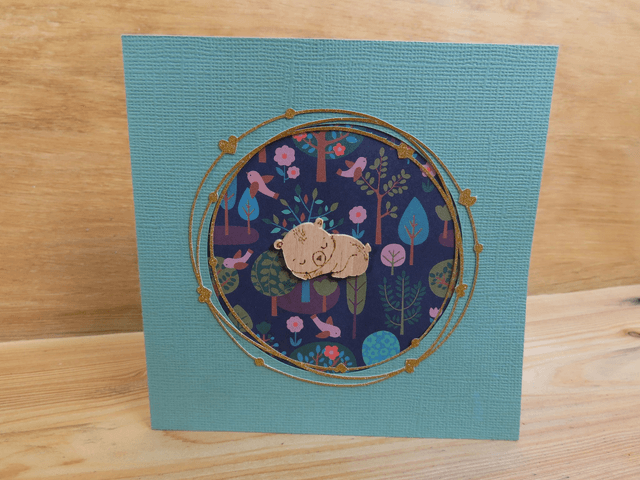 Petites cartes en bois faites main