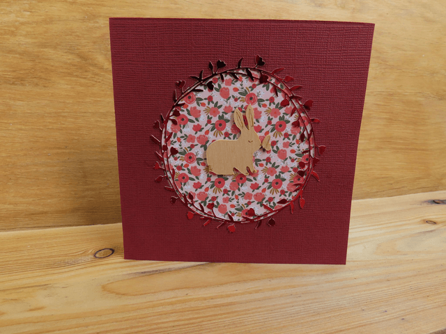 Petites cartes en bois faites main